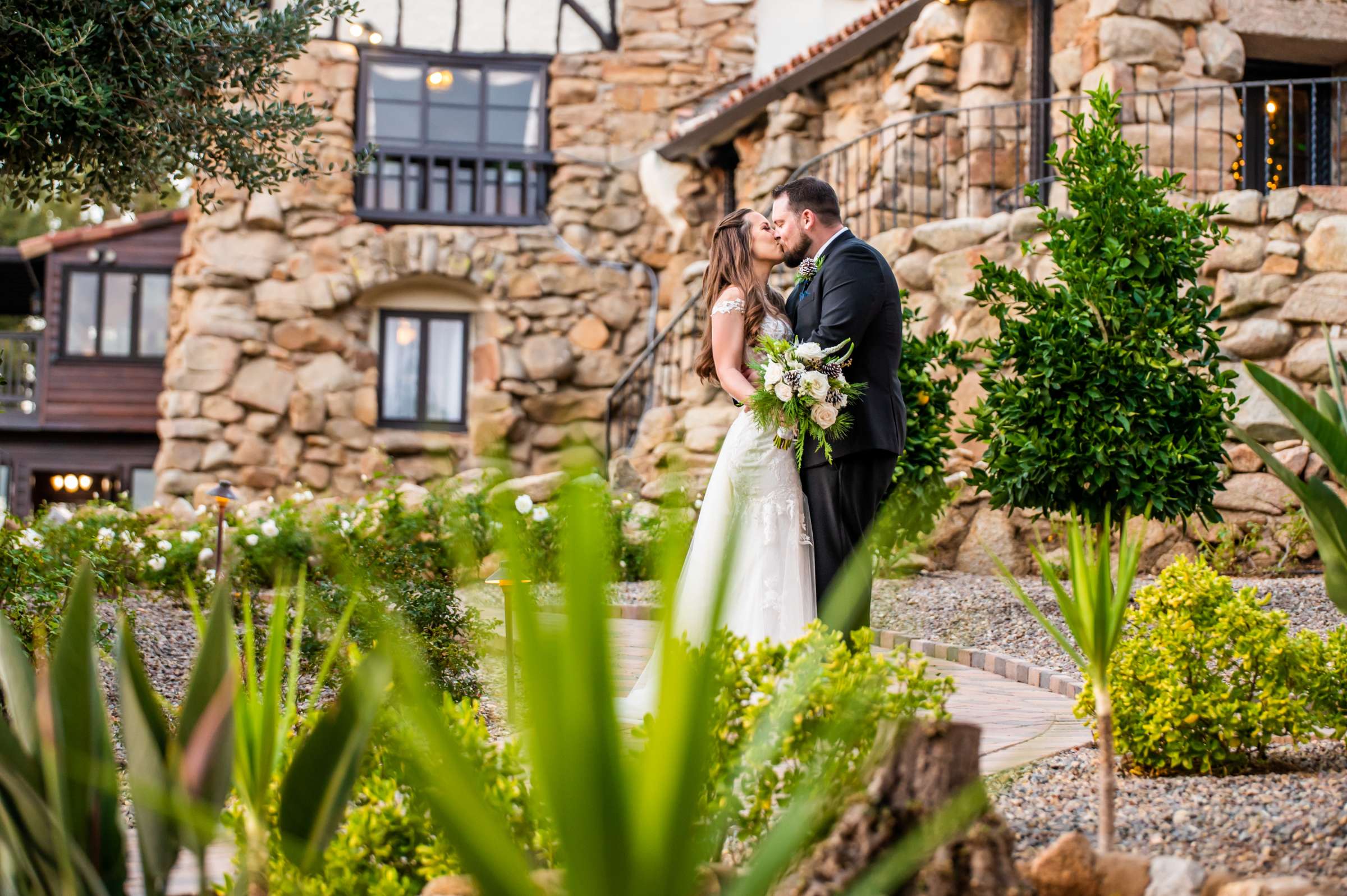 Mt Woodson Castle Wedding, Rachel and Kevin Wedding Photo #2 by True Photography