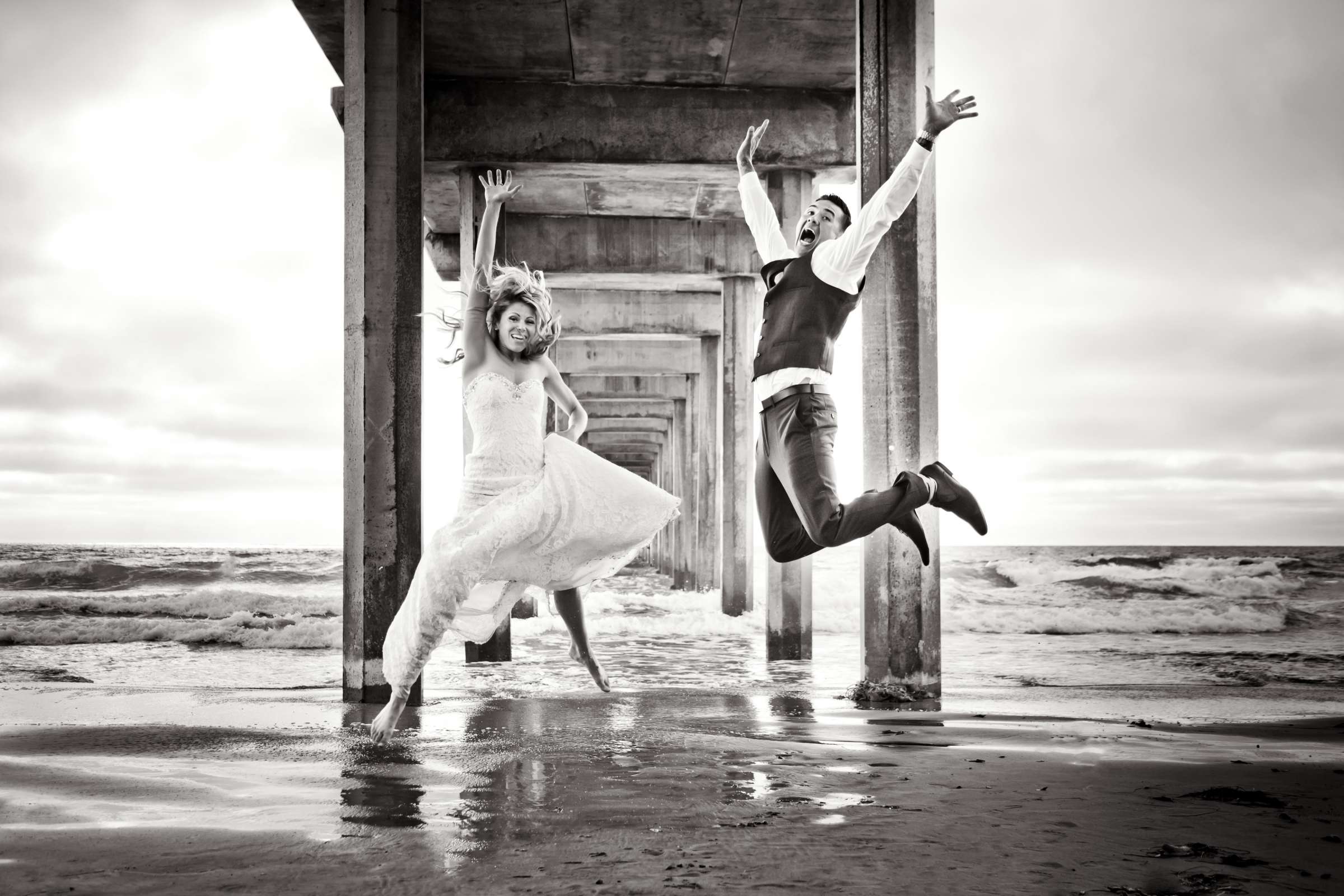 Scripps Seaside Forum Wedding coordinated by Carmin Designs, Kelly and Jodie Wedding Photo #6 by True Photography
