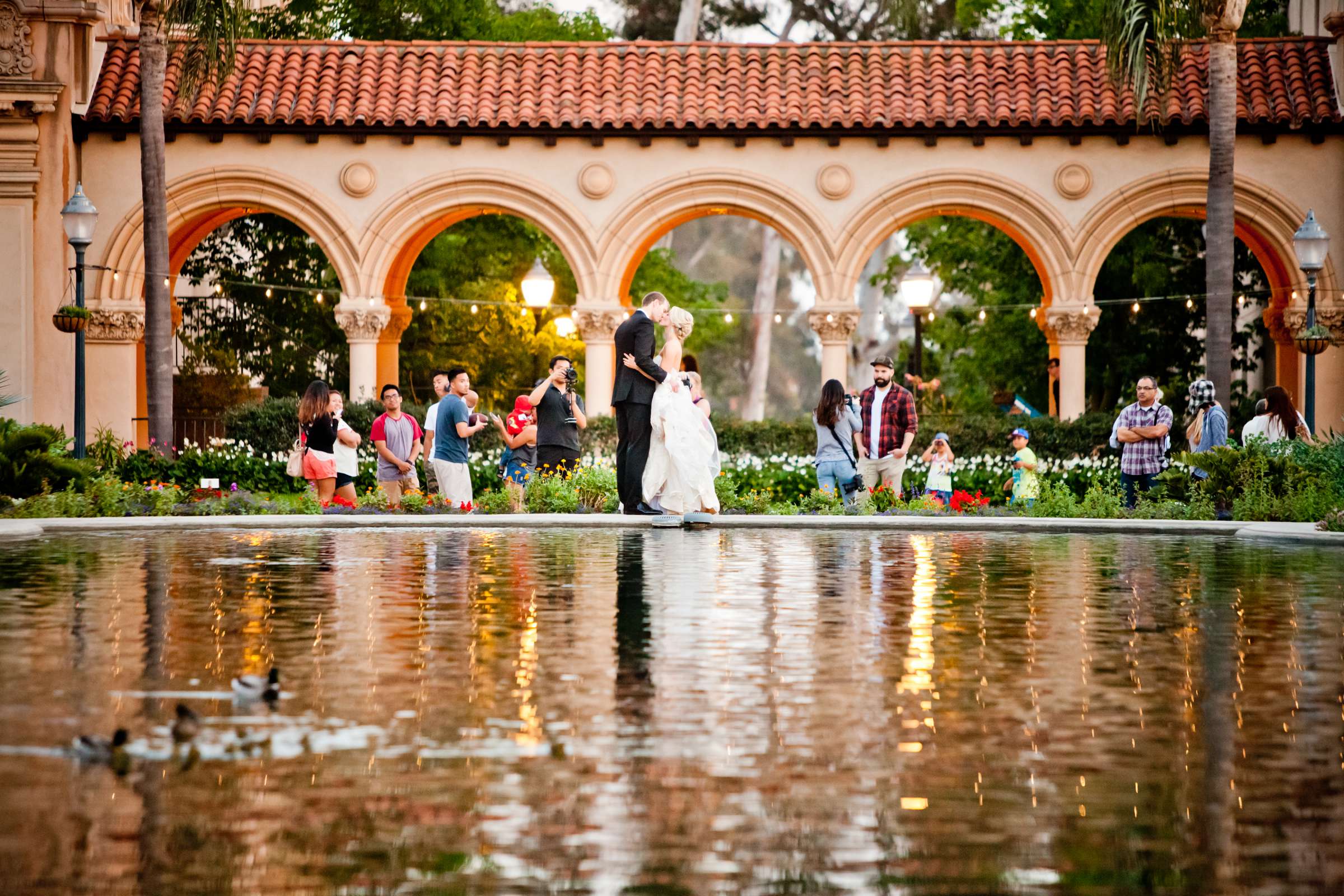 San Diego Museum of Art Wedding coordinated by Lavish Weddings, Lisa and Kyle Wedding Photo #146271 by True Photography
