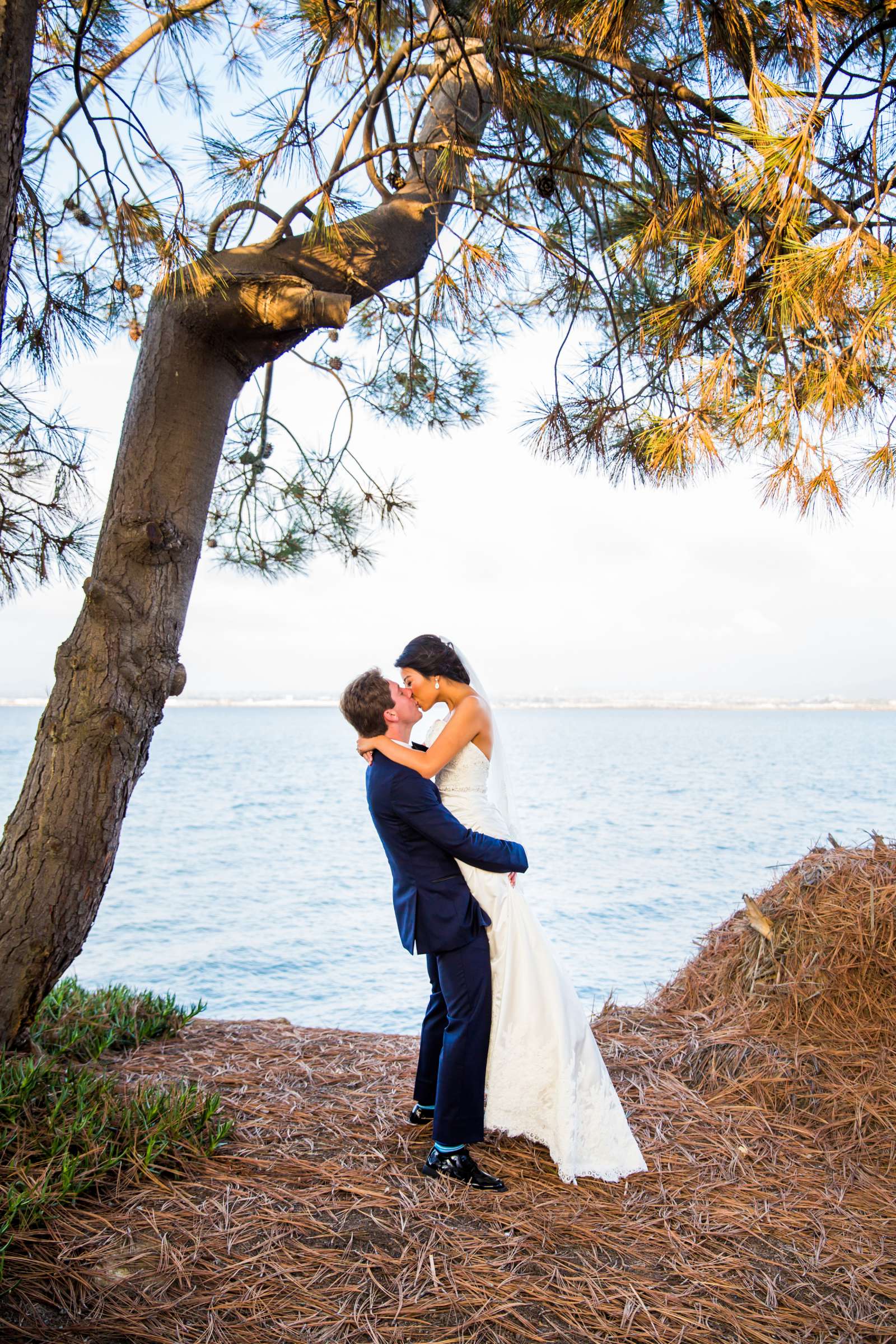 Loews Coronado Bay Resort Wedding coordinated by First Comes Love Weddings & Events, Jessica and Keith Wedding Photo #181403 by True Photography