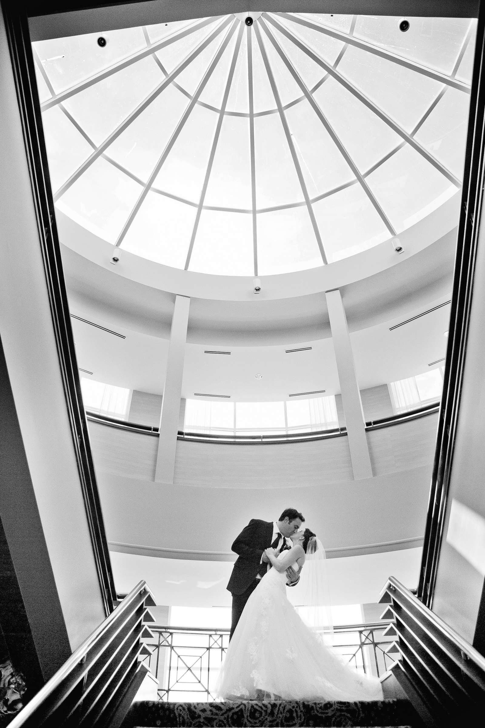 Hilton La Jolla Torrey Pines Wedding coordinated by Crown Weddings, Parisa and Kaveh Wedding Photo #352758 by True Photography