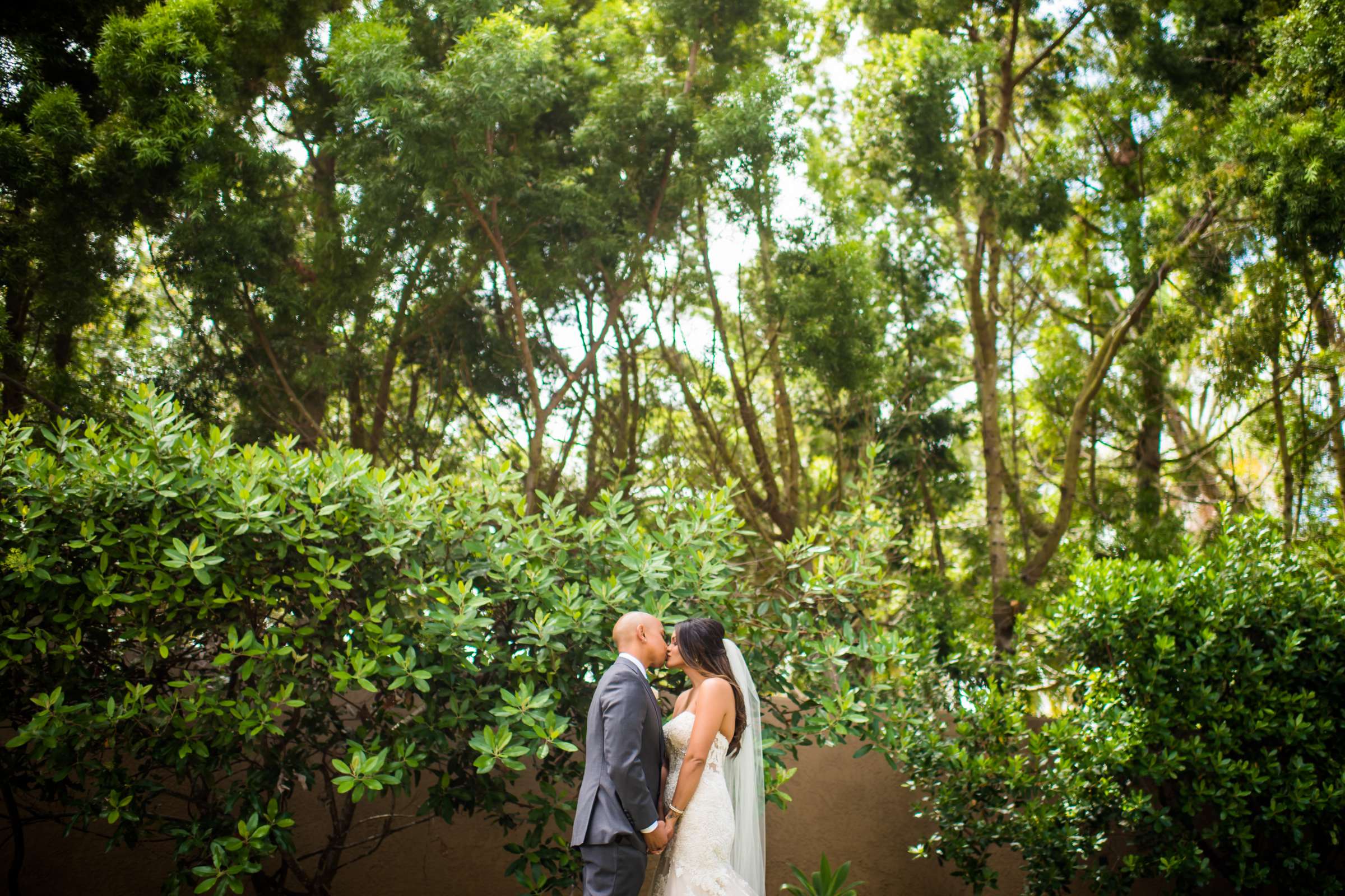 Scripps Seaside Forum Wedding coordinated by Lavish Weddings, Cindy and Justin Wedding Photo #381760 by True Photography