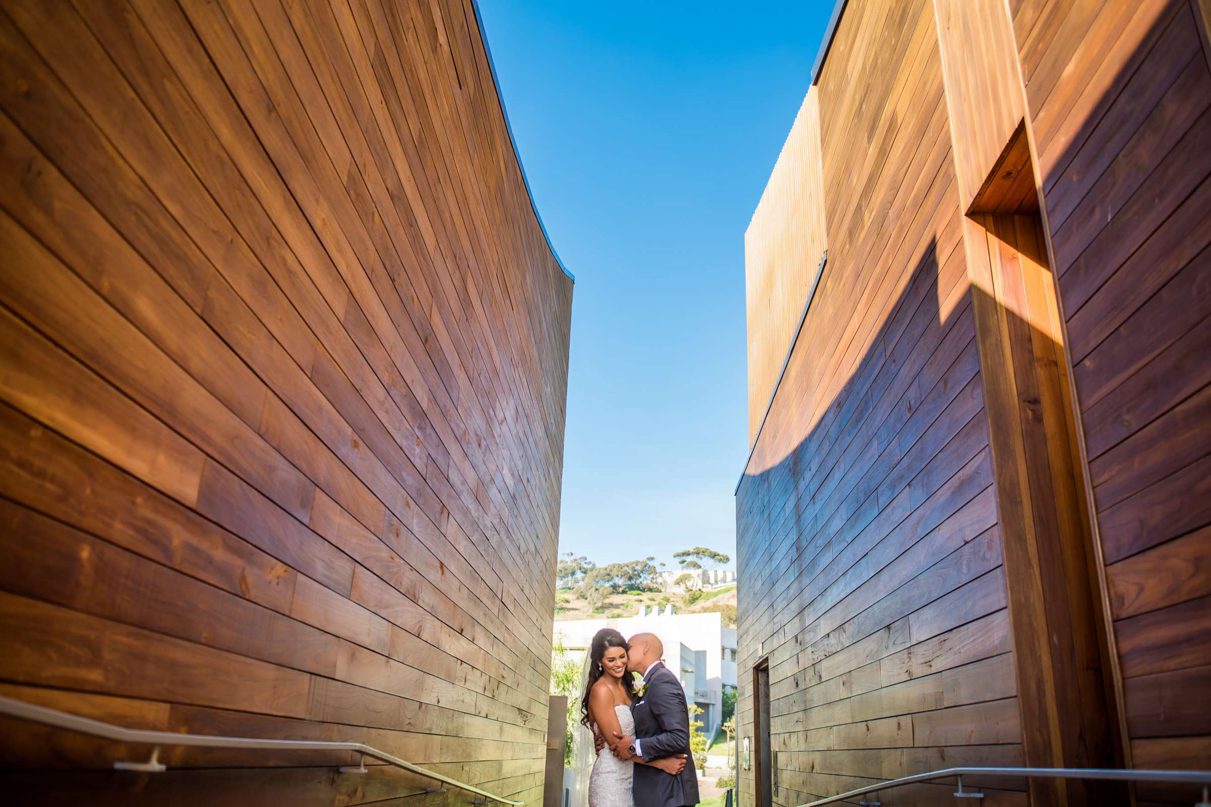 Scripps Seaside Forum Wedding coordinated by Lavish Weddings, Cindy and Justin Wedding Photo #381774 by True Photography