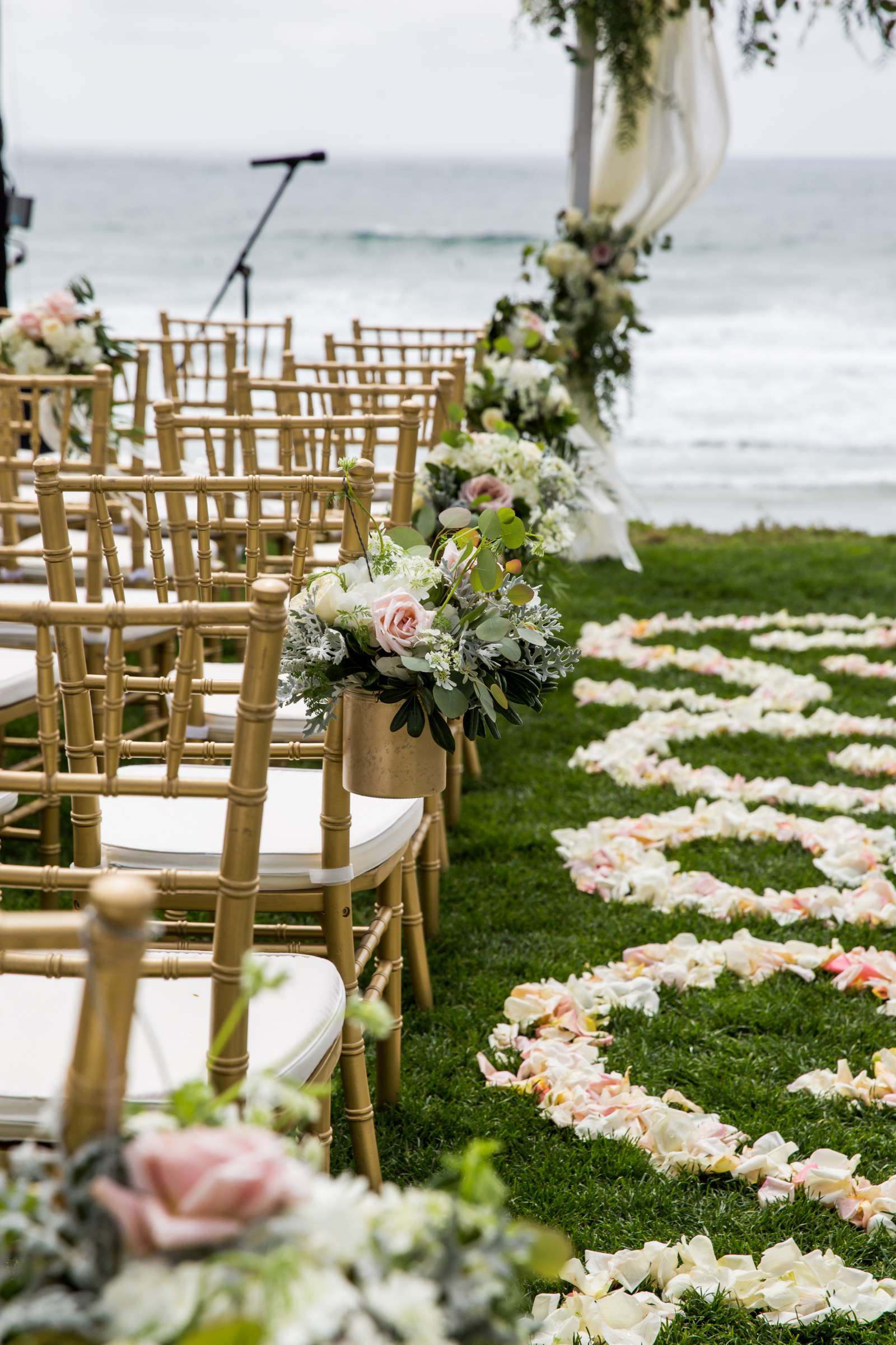Scripps Seaside Forum Wedding coordinated by Lavish Weddings, Cindy and Justin Wedding Photo #381918 by True Photography