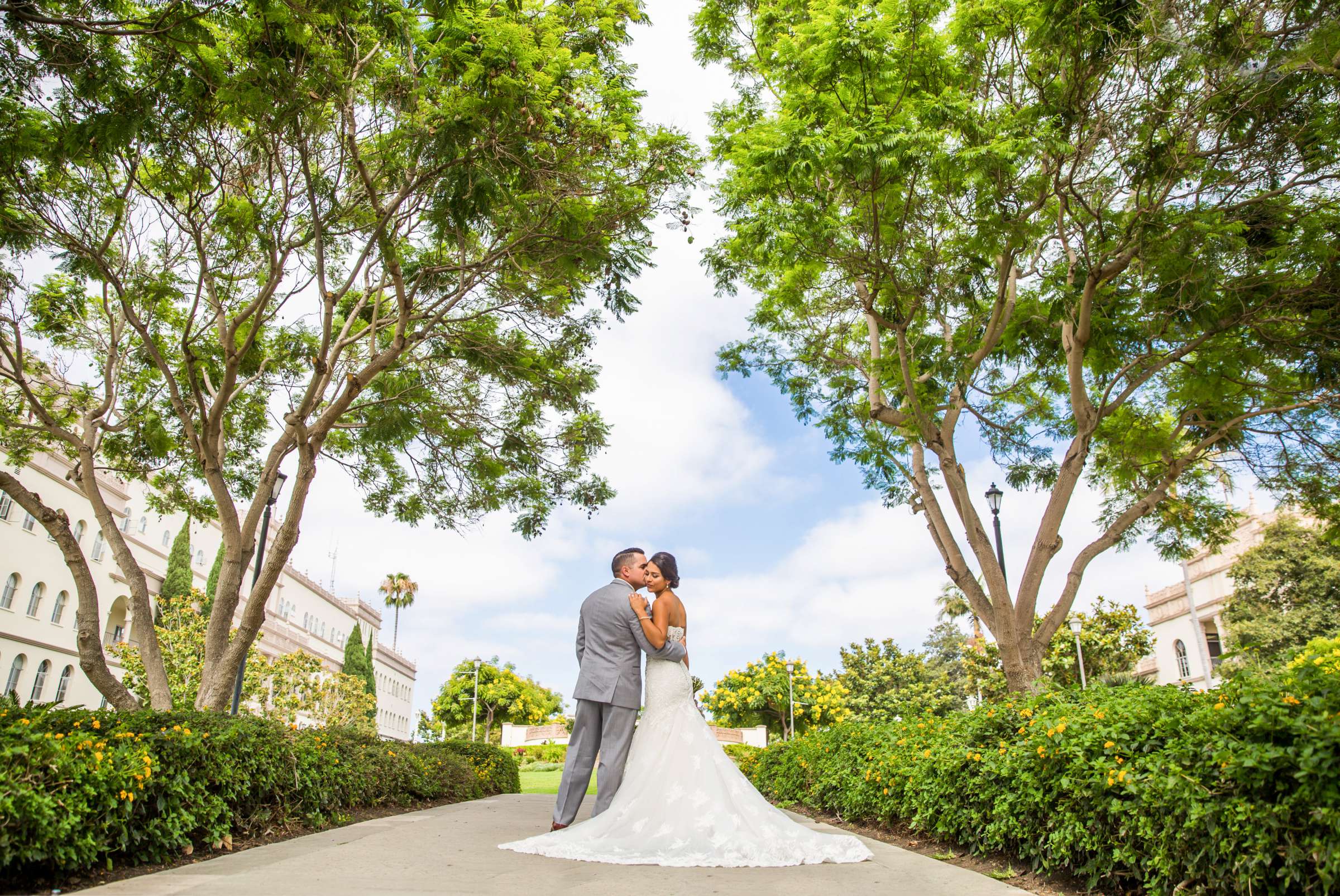 The Ultimate Skybox Wedding coordinated by Bliss Events, Julieta and Matthew Wedding Photo #394850 by True Photography