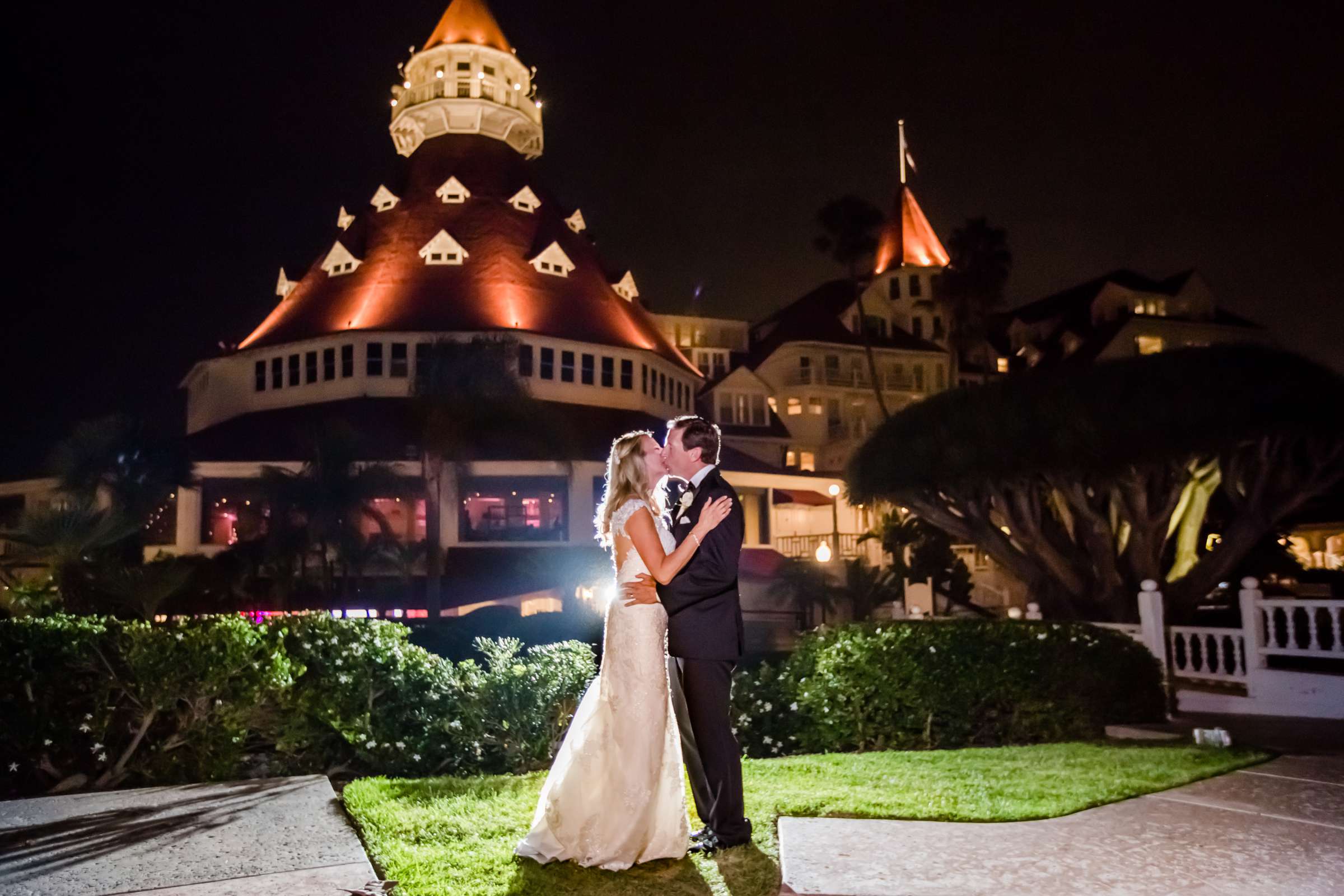 Hotel Del Coronado Wedding coordinated by Creative Affairs Inc, Diane and Paul Wedding Photo #81 by True Photography