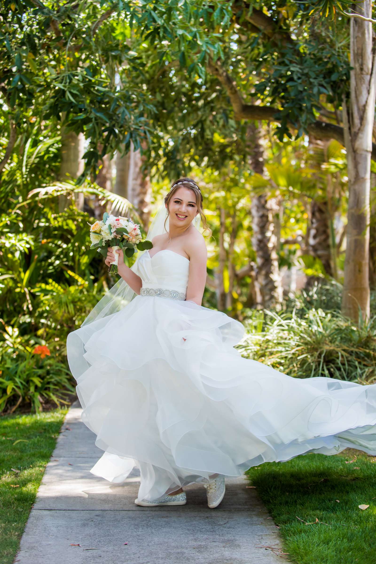 Paradise Point Wedding coordinated by Elements of Style, Sarah and Matthew Wedding Photo #459402 by True Photography