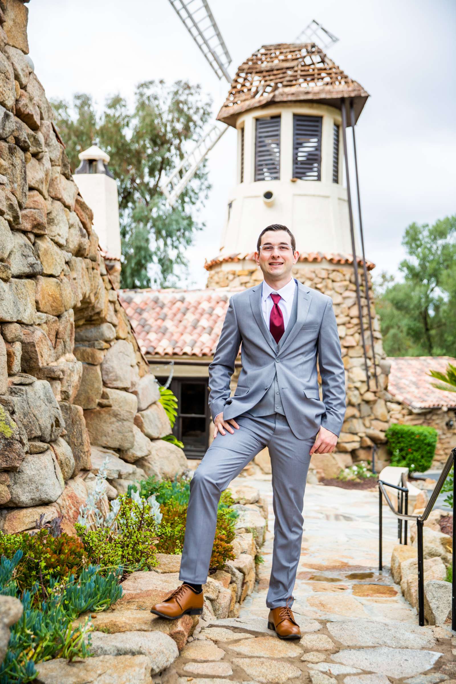 Mt Woodson Castle Wedding, Valerie and Ian Wedding Photo #8 by True Photography