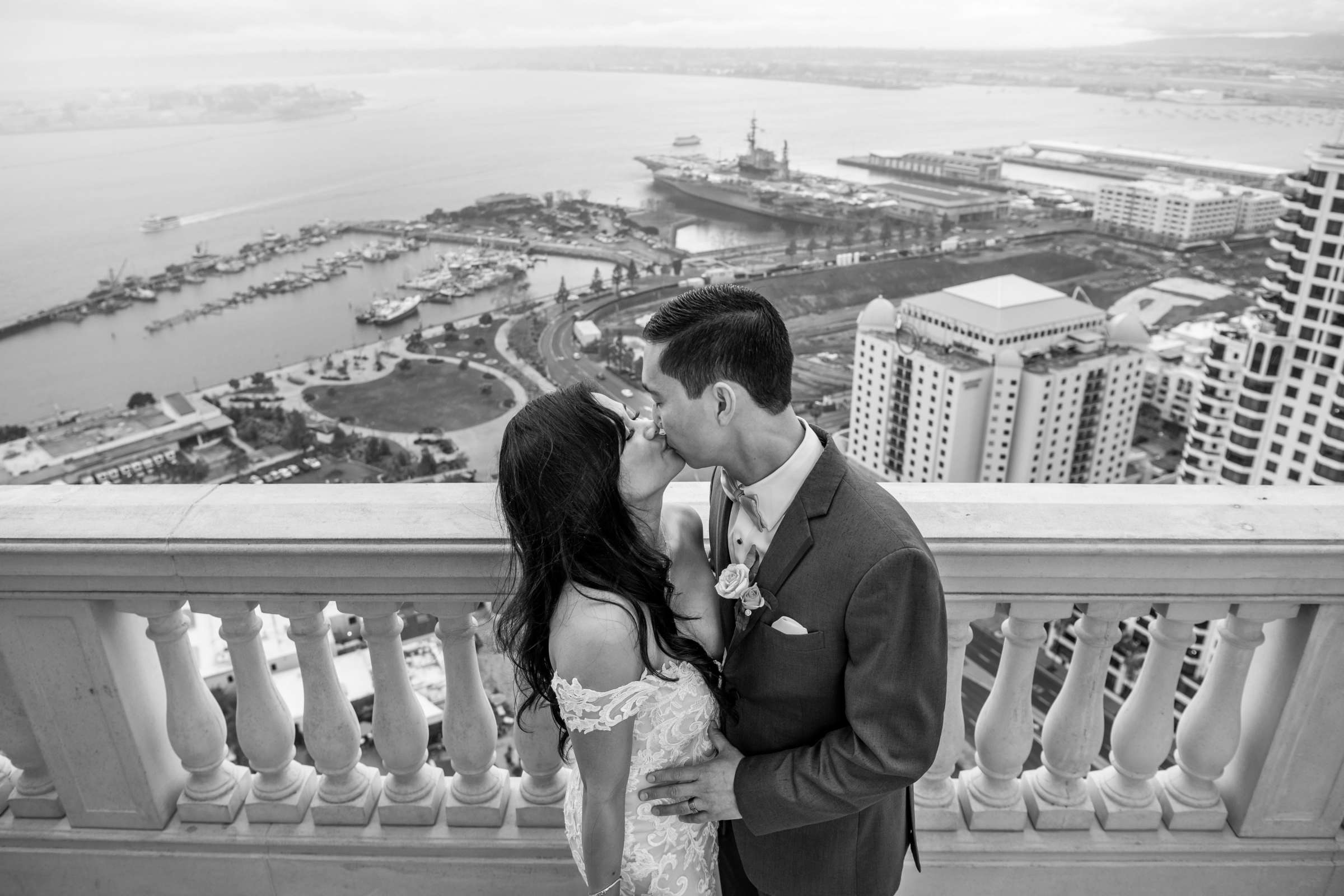 Manchester Grand Hyatt San Diego Wedding coordinated by Bella Mia Exclusive Events, Paula and Jimmy Wedding Photo #90 by True Photography