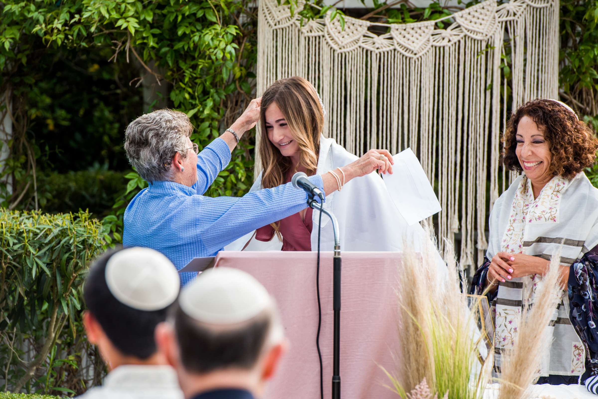 Mitzvah coordinated by Modern Mitzvahs, Lauren Bat-Mitzvah Photo #33 by True Photography