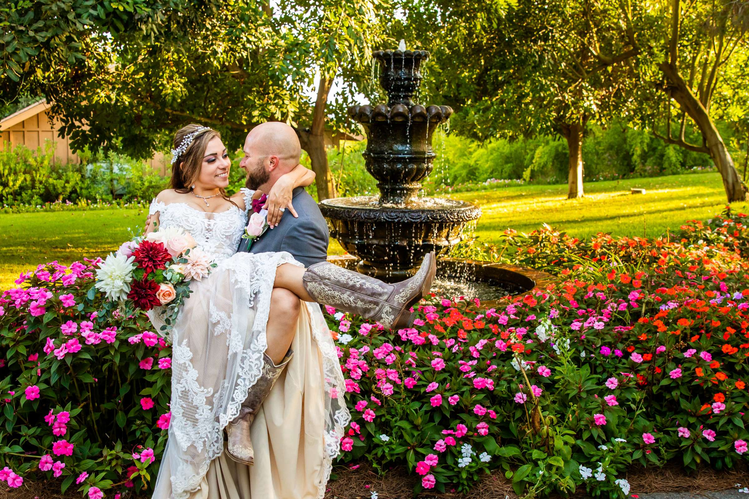 Ethereal Gardens Wedding, Amanda and Jarett Wedding Photo #13 by True Photography