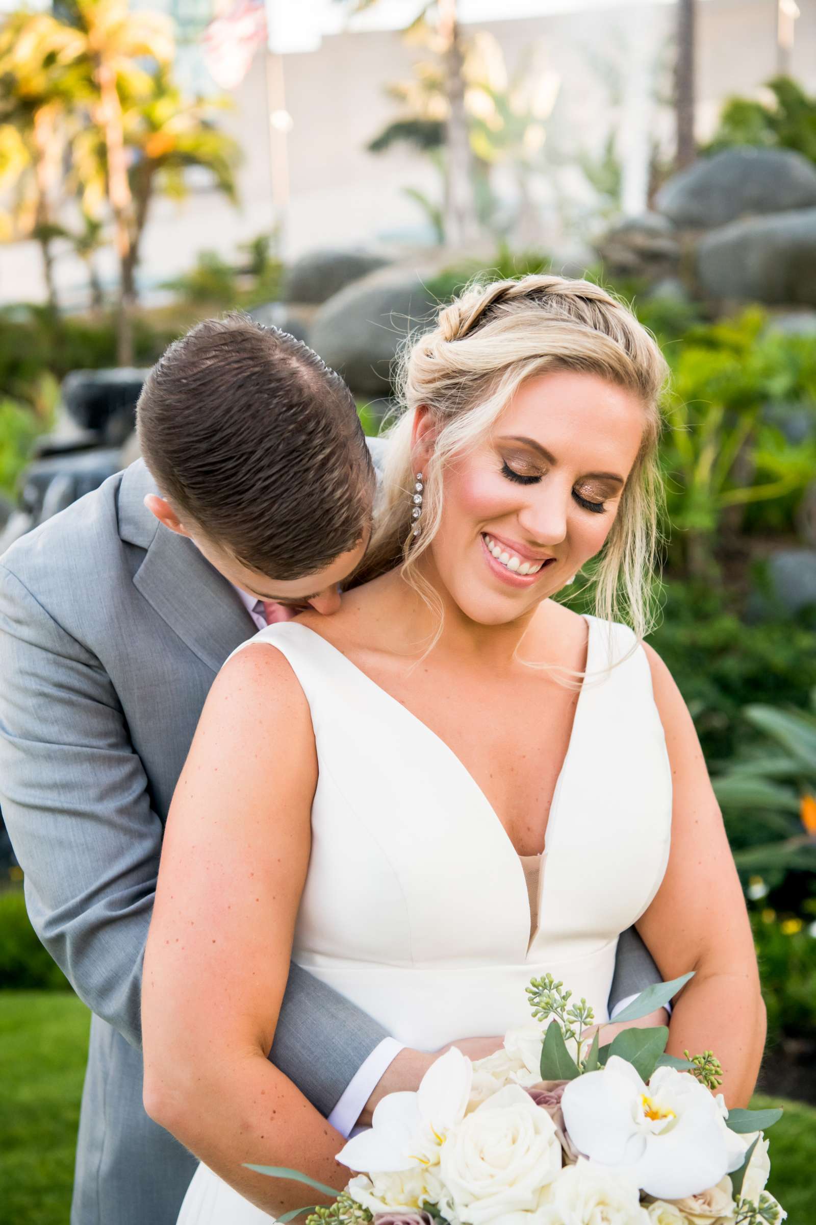 Marriott Marquis San Diego Marina Wedding coordinated by First Comes Love Weddings & Events, Ashlee and John Wedding Photo #22 by True Photography