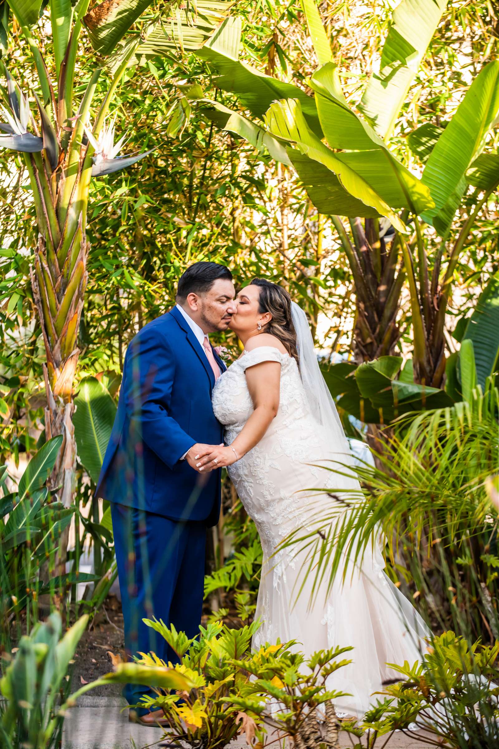 San Diego Mission Bay Resort Wedding coordinated by Elements of Style, Stefanie and Raymond Wedding Photo #66 by True Photography